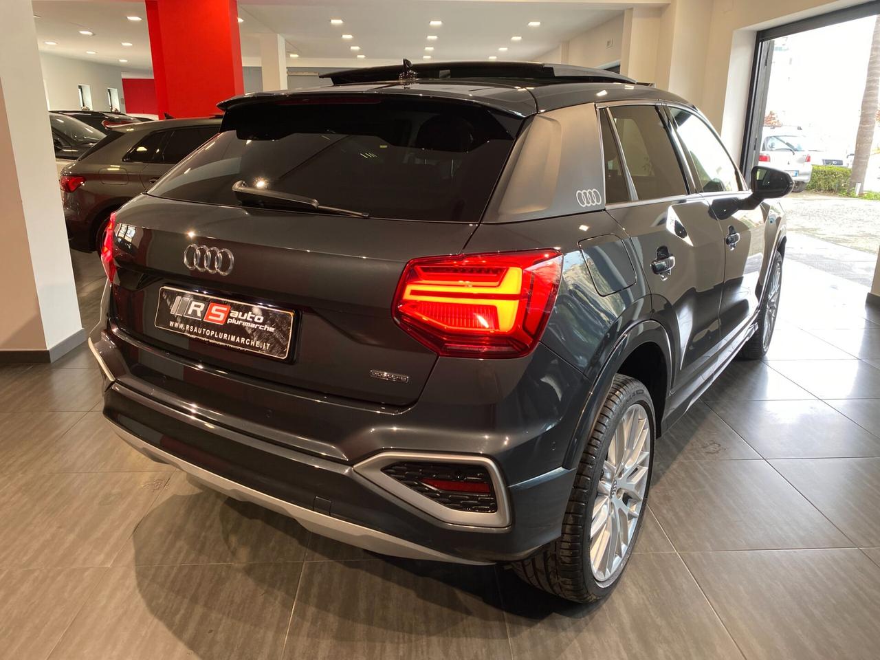 Audi Q2 35 TDI quattro S tronic Sport TETTO