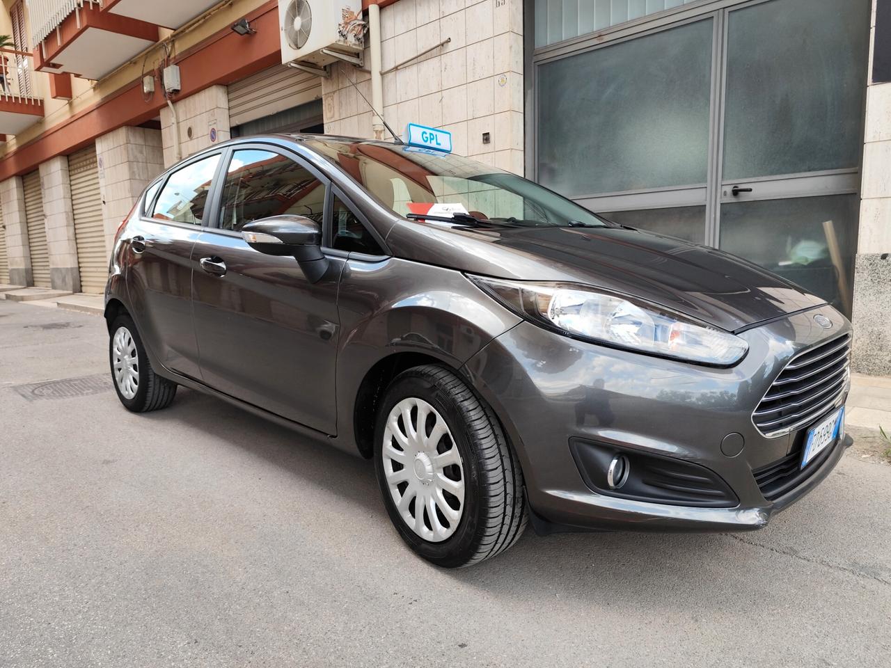 Ford Fiesta 1.4 Gpl 6 serie 2016 GARANZIA