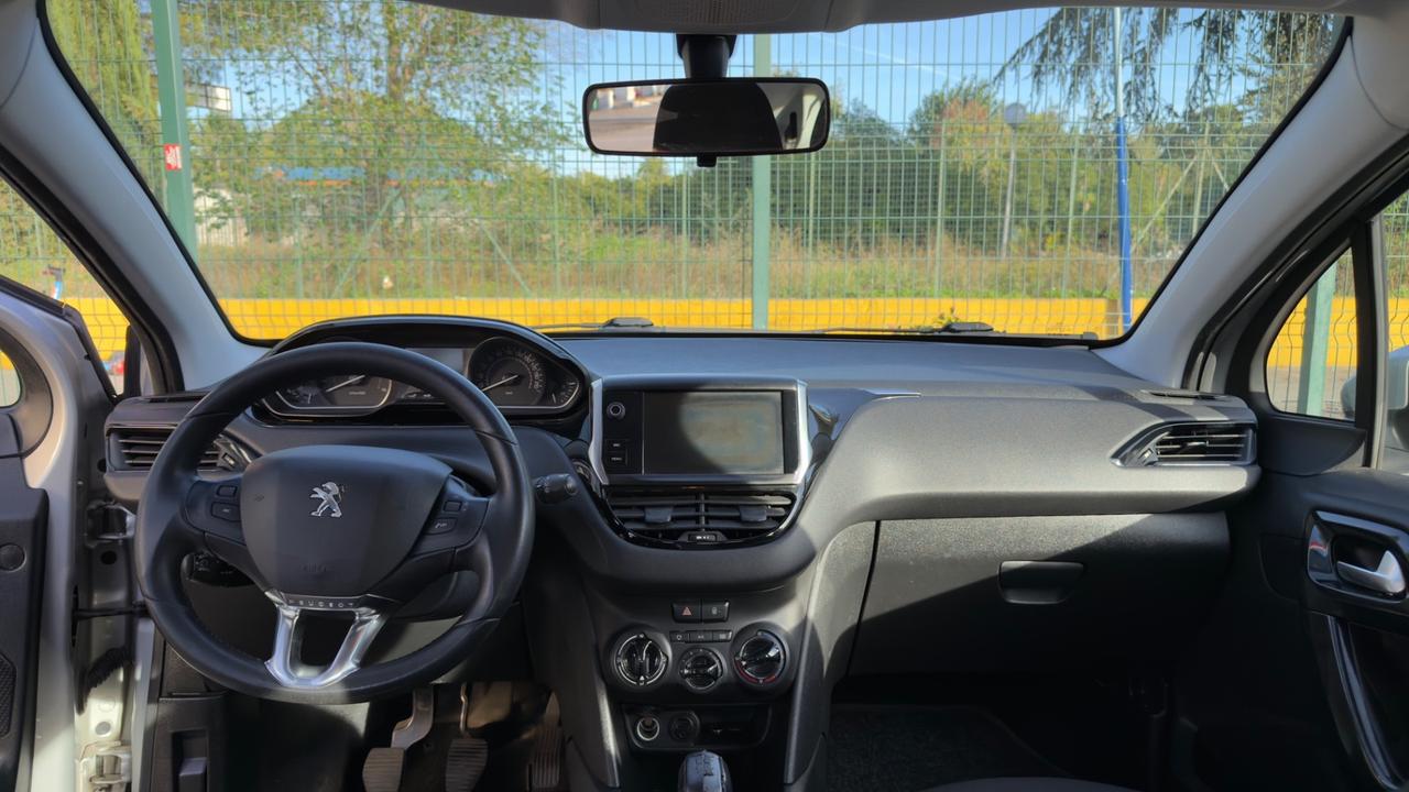 Peugeot 208 BlueHDi 75 5 porte Allure 2016