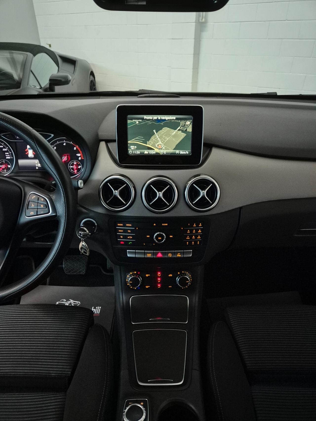 Mercedes-Benz B 180 CDI 1.5cc 109CV Automatica Premium OK Neopatentati