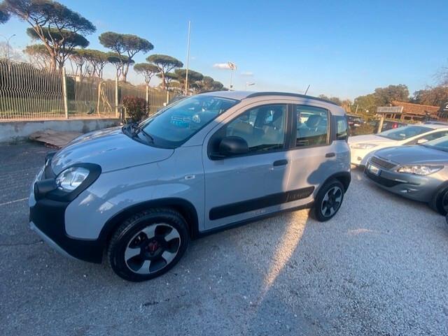 Fiat Panda 1.0 FireFly S&S Hybrid City Cross