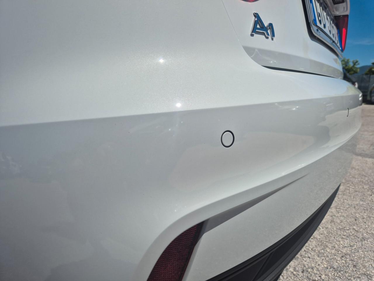 Audi A1 SPB 30 TFSI S tronic line edition