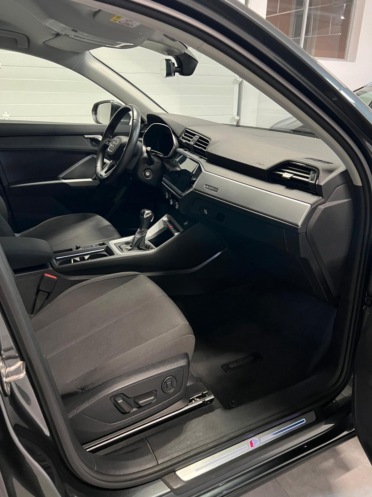 Audi Q3 40 TDI sportback quattro S tronic line edition