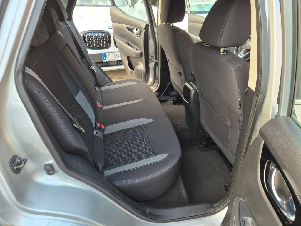 Nissan Qashqai 1.5 dCi 115CV E6 NAVI CAMERA