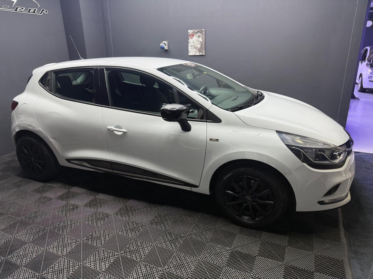 Renault Clio Sporter TCe 12V 75 CV Moschino Life