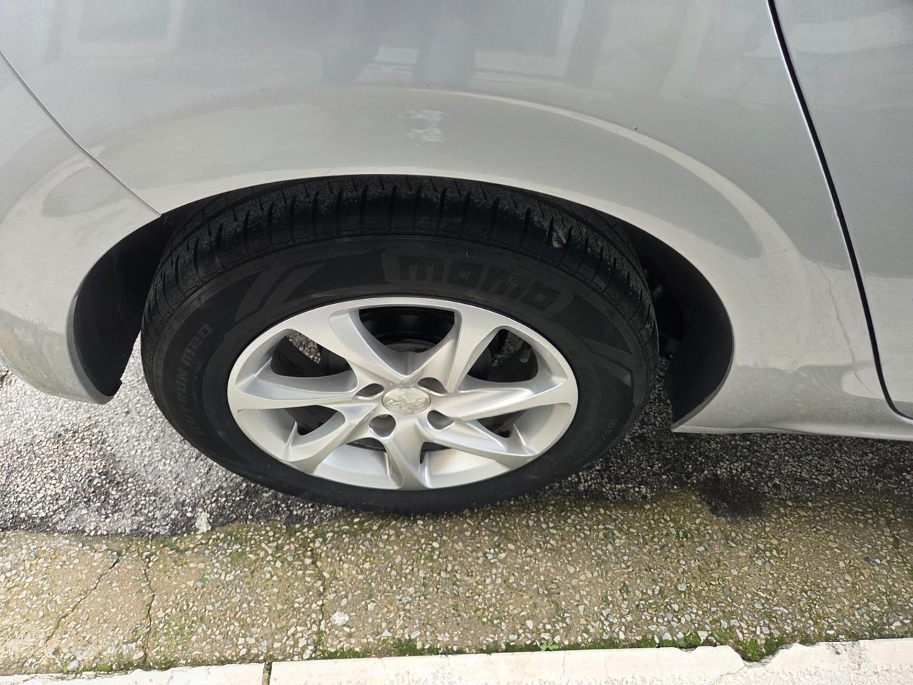 PEUGEOT 208 1.4 HDI 70 CV SOLI KM 100000 CERTIF