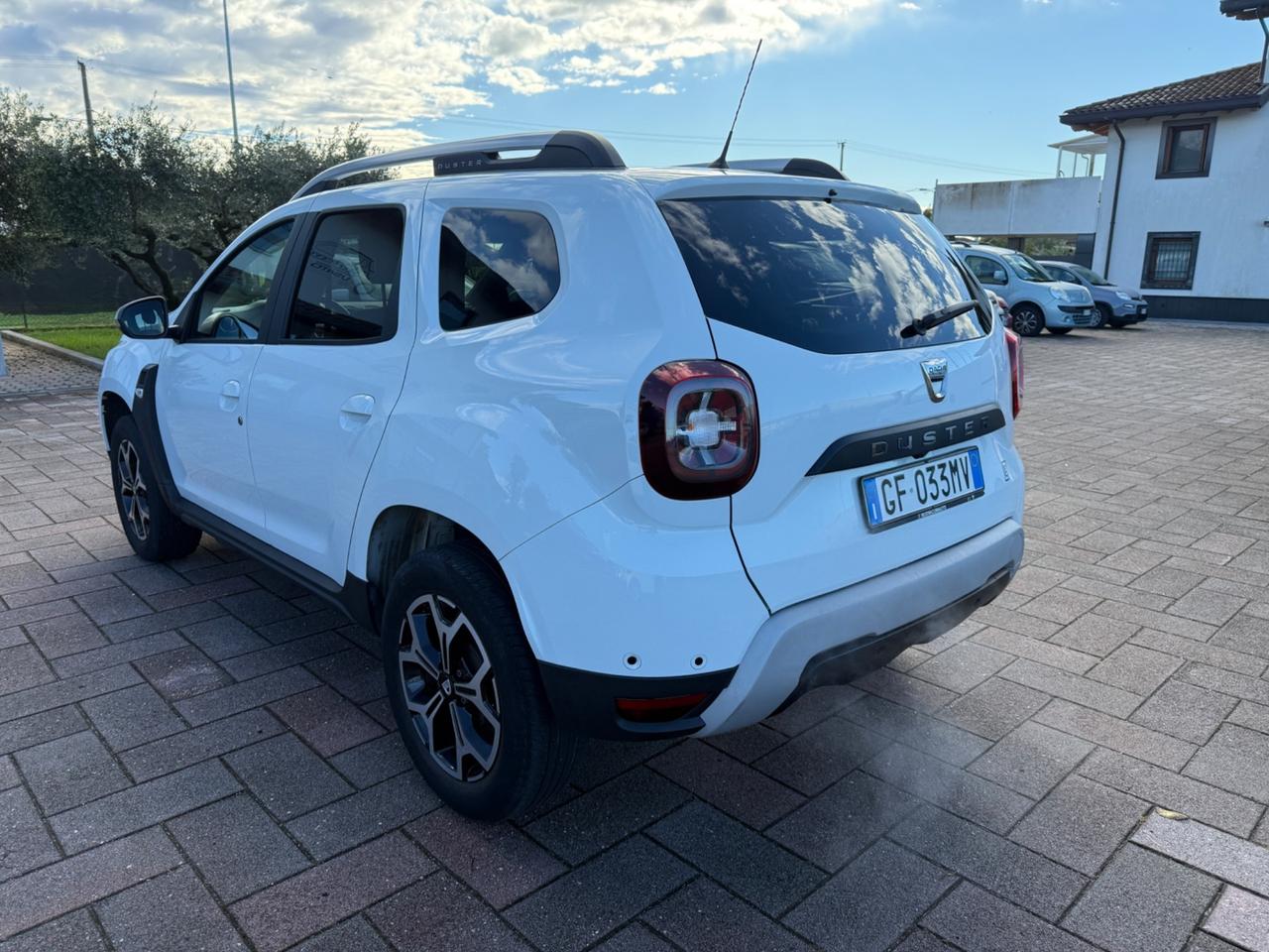 Dacia Duster 1.0 TCe 100 CV ECO-G 4x2 15th Anniversary