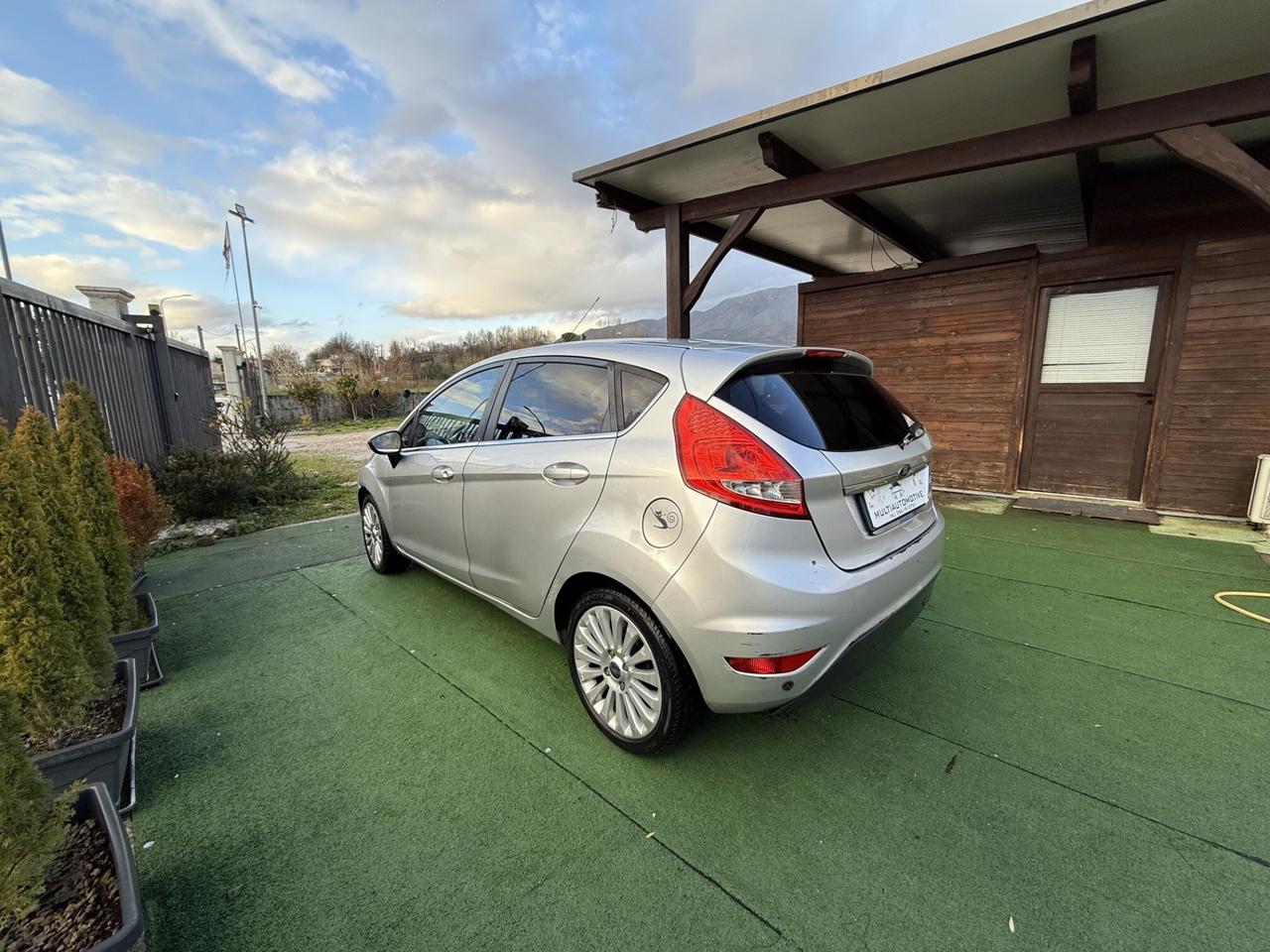 FORD FIESTA 1.2 BENZINA OK NEOPATENTATI