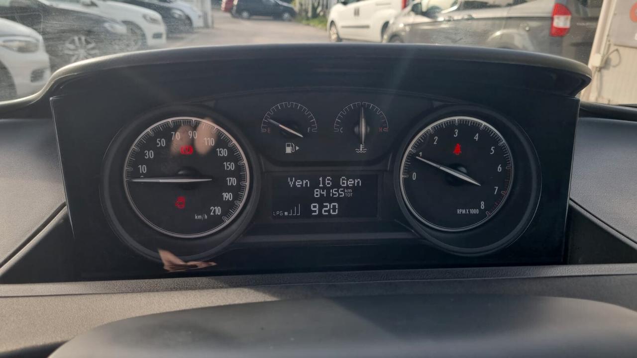 Lancia Ypsilon 1.2 69 CV 5 porte GPL Ecochic Monogram