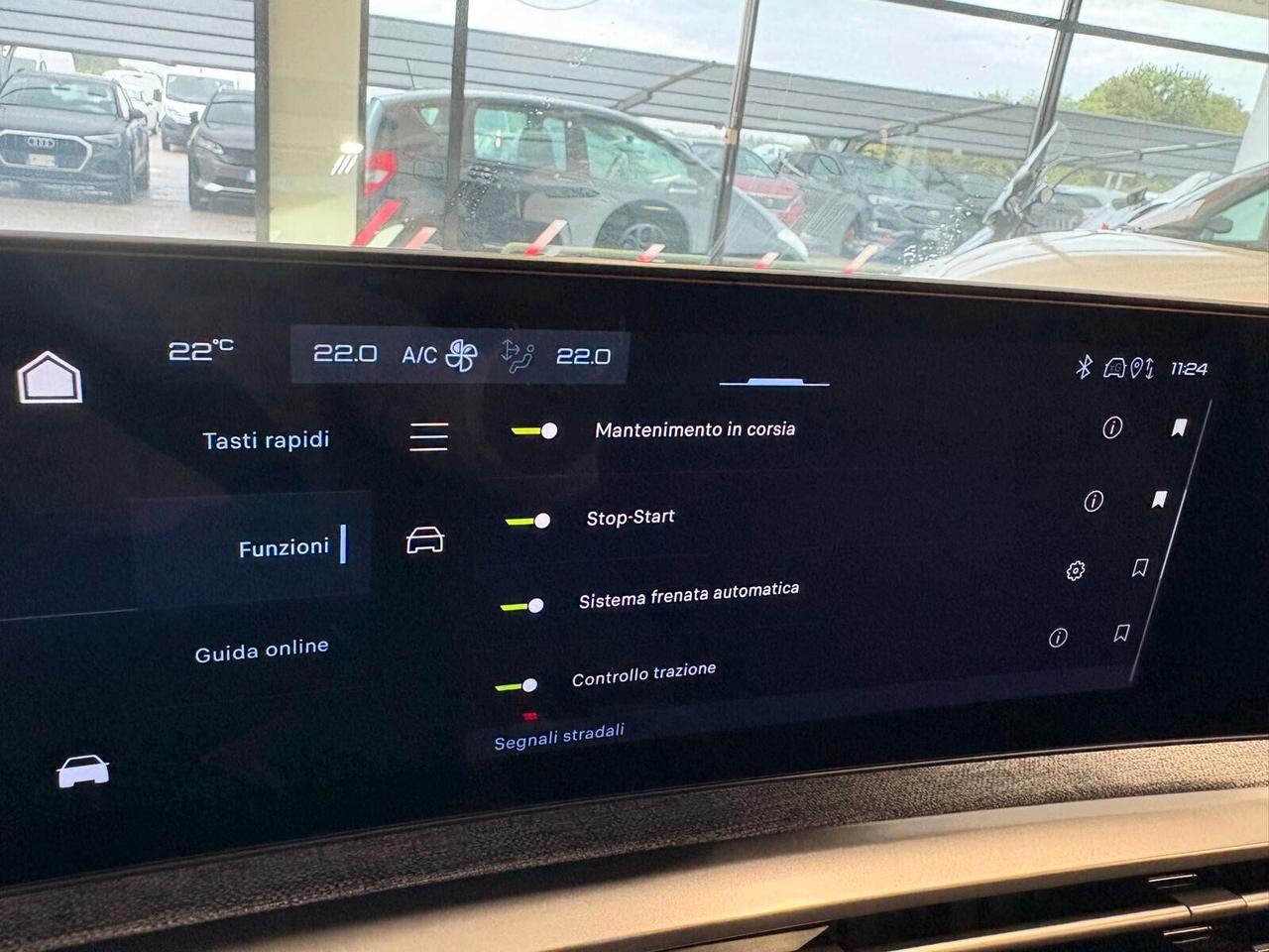 Peugeot 3008 ALLURE Hybrid 145 e-DCS6 SPOTICAR