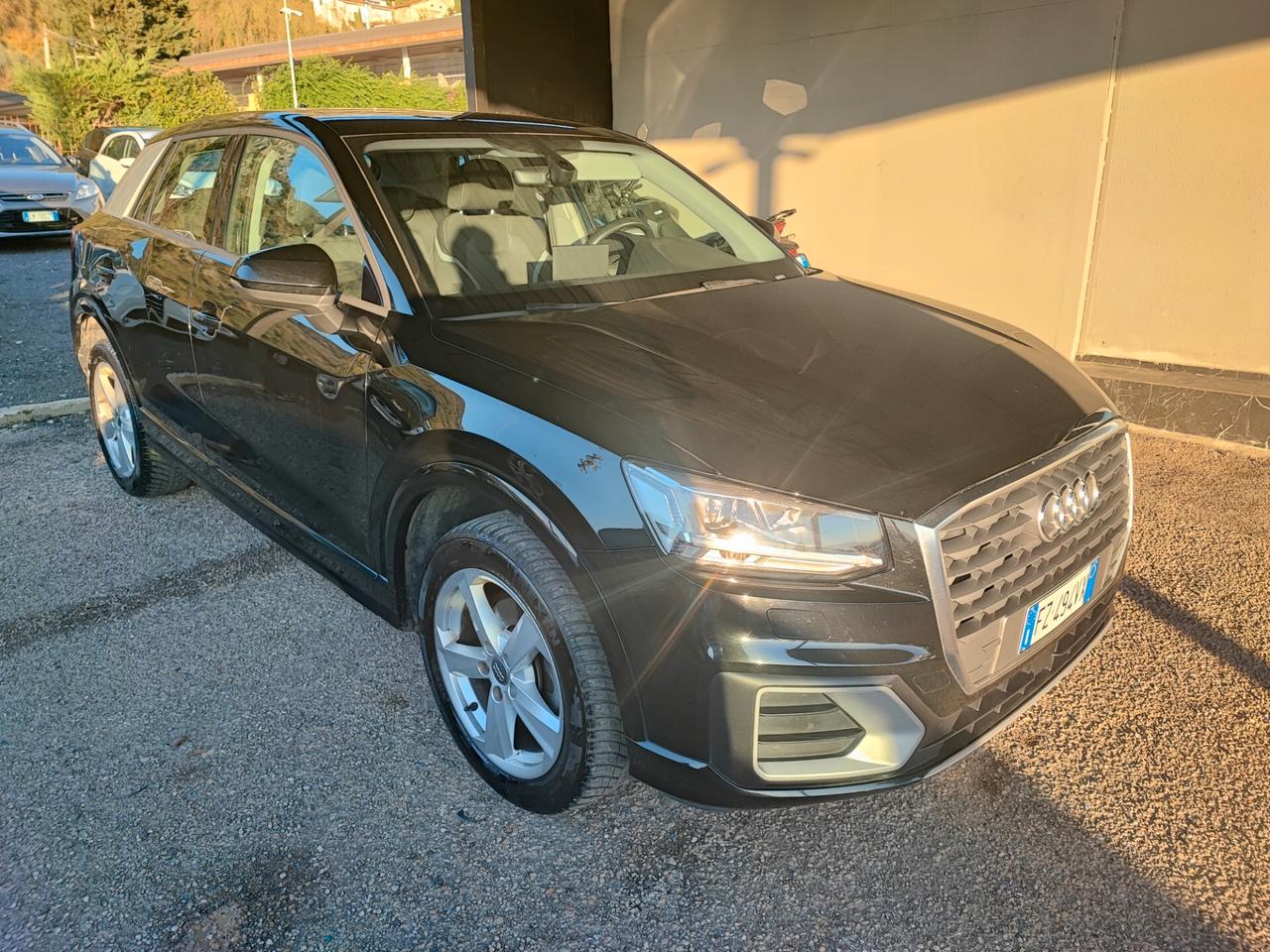Audi Q2 30 TDI Business Design