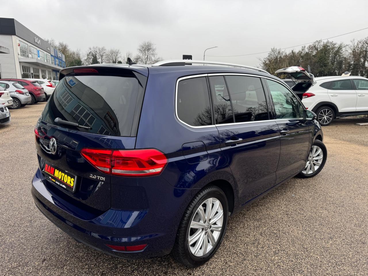 Volkswagen Touran 2.0 TDI 150 CV 7 POSTI Highline BlueMotion Technology