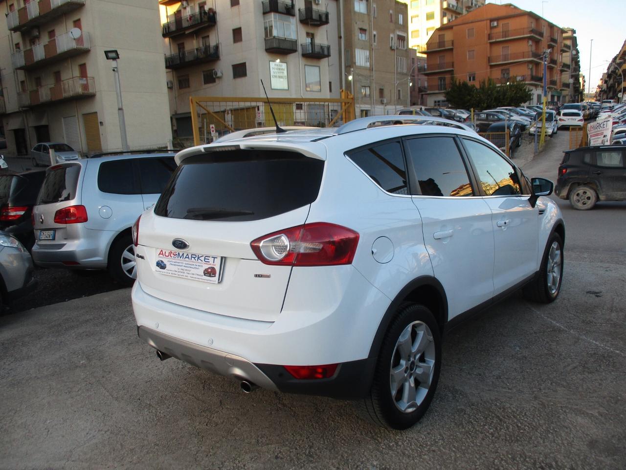 Ford Kuga 2.0 TDCi 163 CV 4WD TITANIUM
