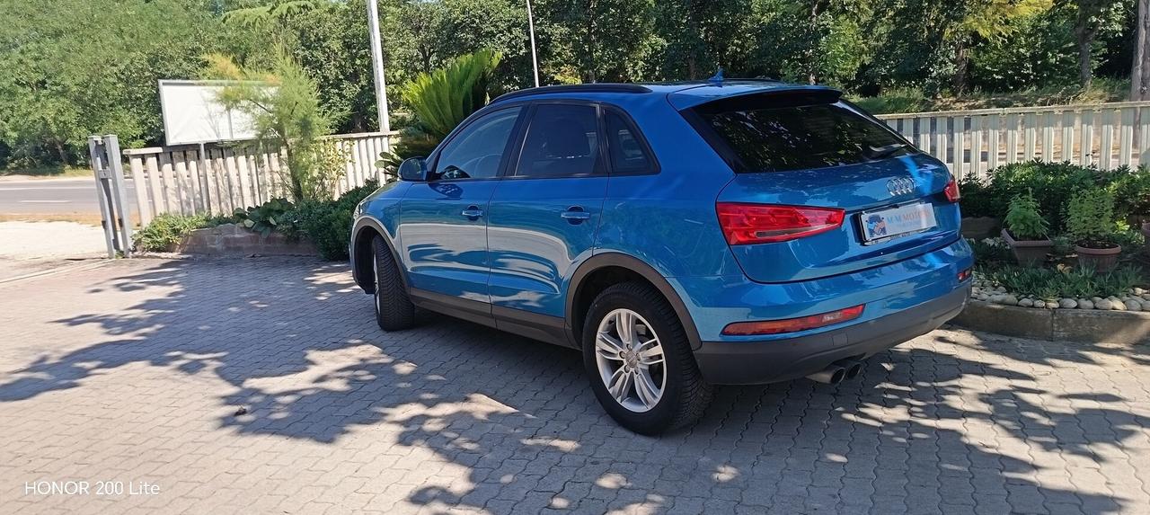 Audi Q3 1.4 92kw benzina GANCIO TRAINO PROMMO