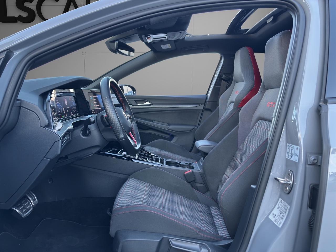 Volkswagen - Golf GTI 2.0 tsi 245cv dsg