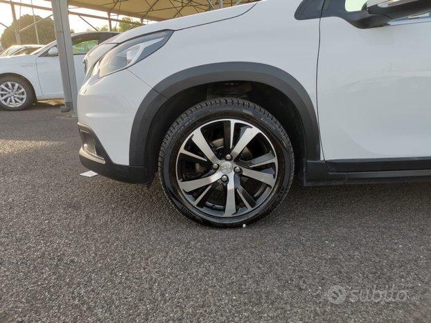 PEUGEOT 2008 2ª serie - 2018 1.6 BlueHDi 100CV