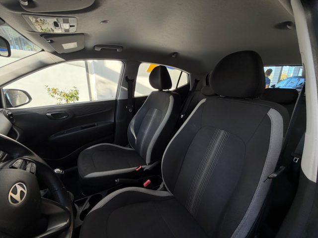 HYUNDAI i10 1.0 MPI AT Connectline da ?129,00 mensili