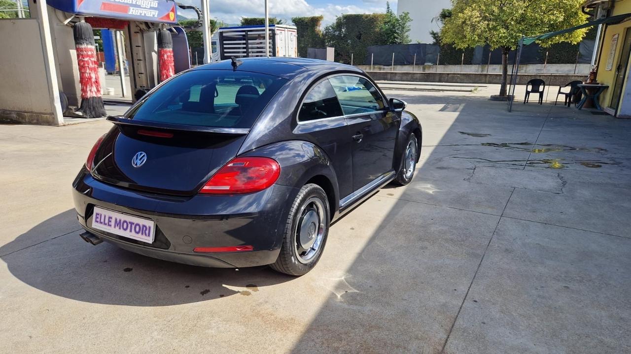 Volkswagen Maggiolino 2.0 TDI Fender Edition