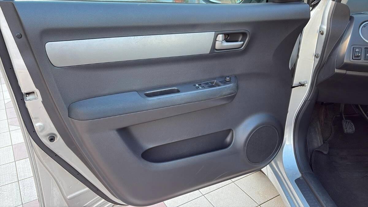 Suzuki Swift 1.3 ddis GLX 5p