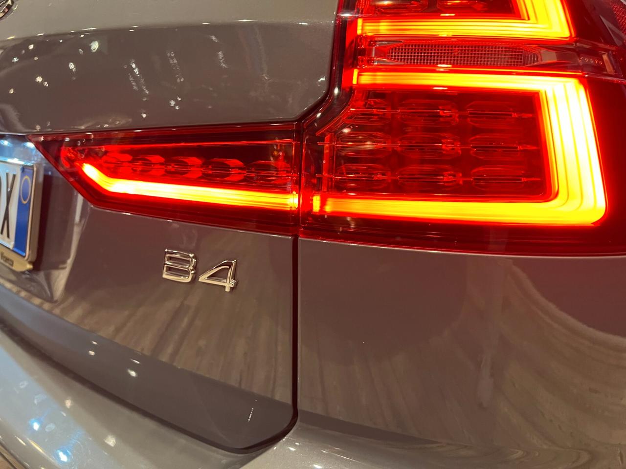 Volvo V60 MILD HYBRID / UNIPROP