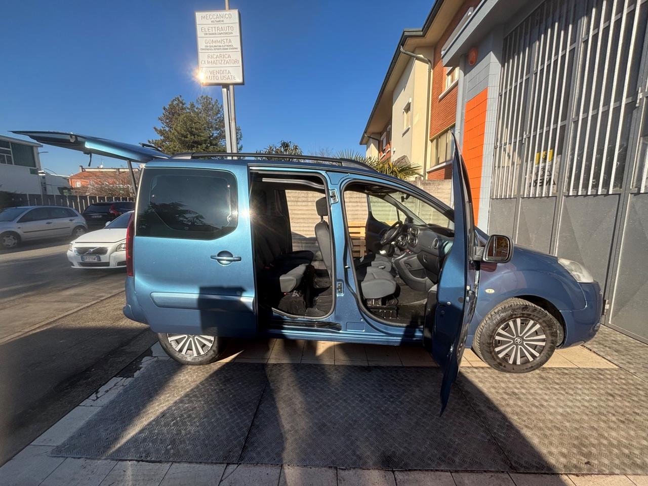 Peugeot Partner Tepee 1.6 HDi 115CV Active ok neopatentati