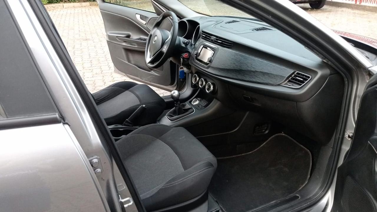 Alfa Romeo Giulietta 1.6 JTD