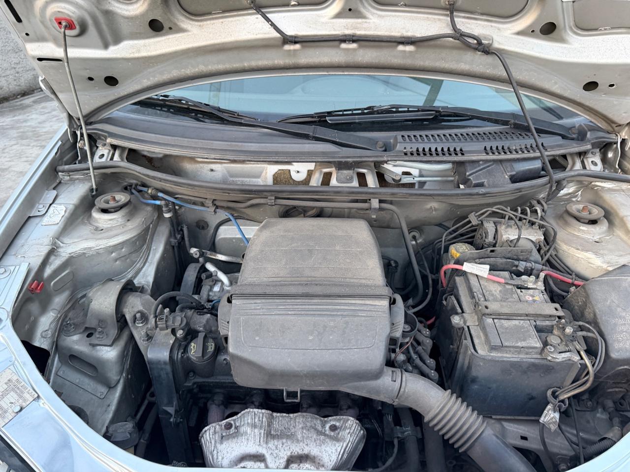 Fiat punto 1.2 benzina 44kw euro4 neopatentati