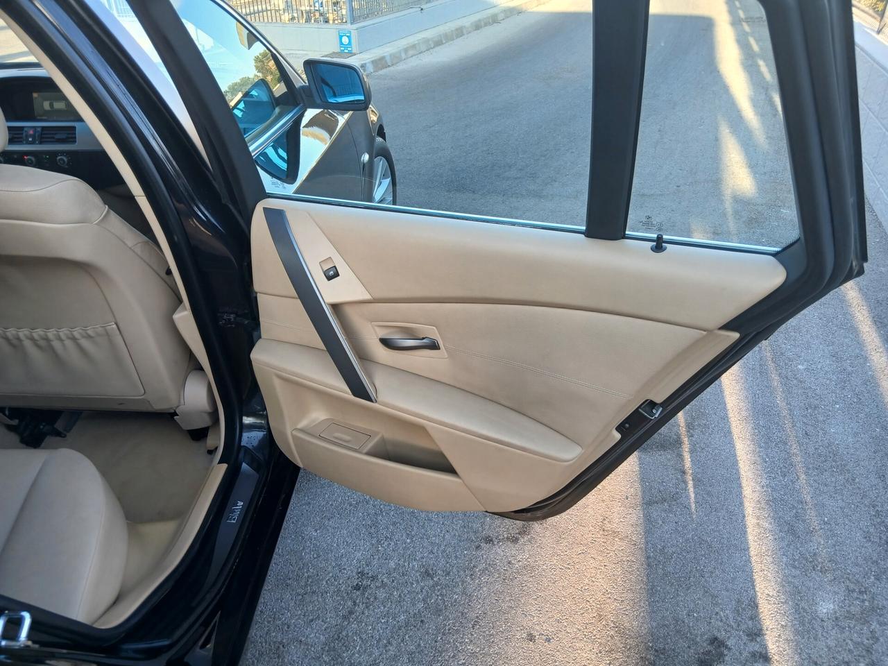 Bmw 525 525d cat Touring Attiva