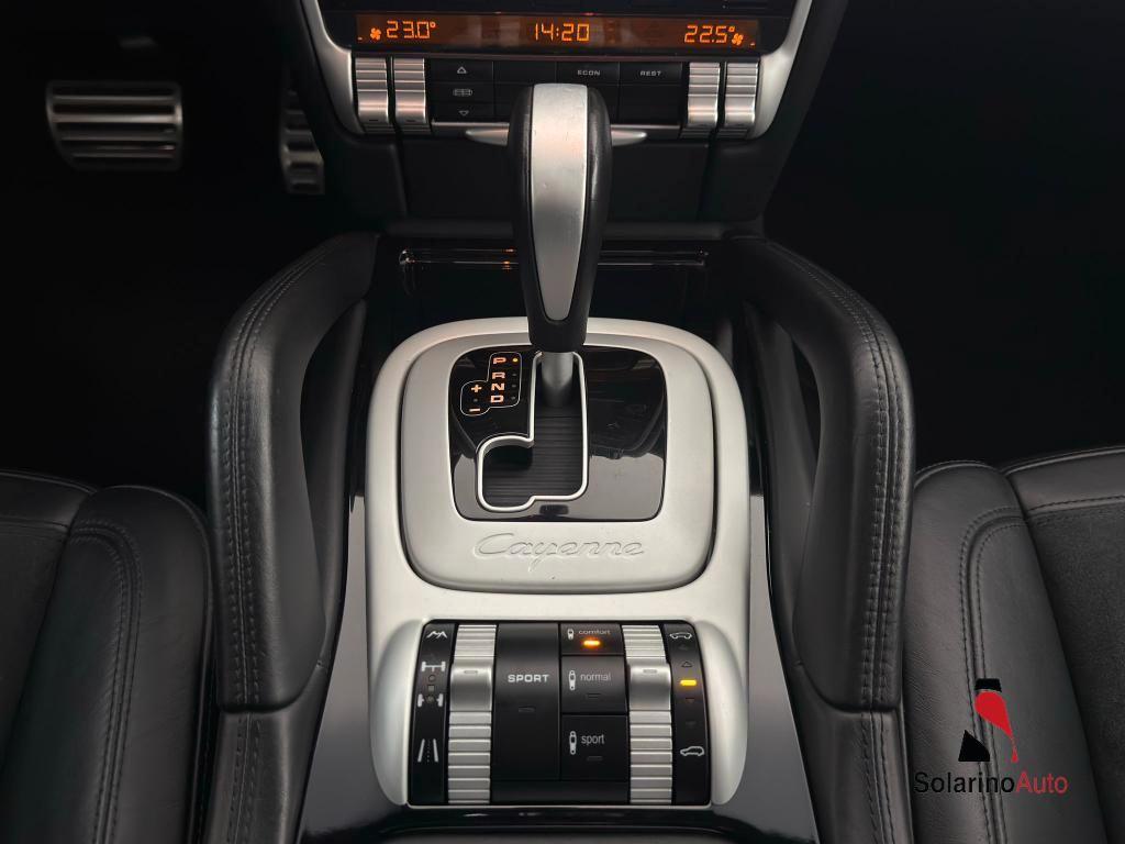 Porsche Cayenne 4.8 GTS