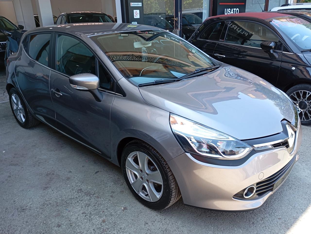 Renault Clio 5P 1.2 TCe 120CV Energy Intens Aut.
