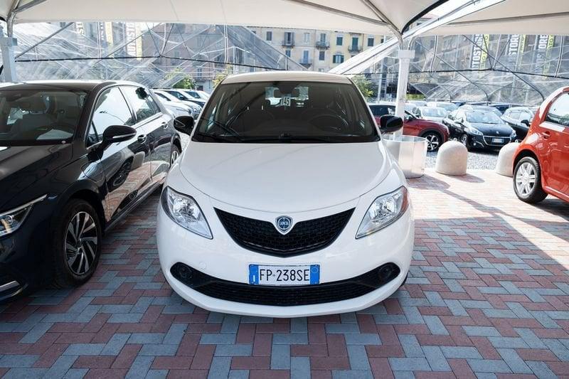 Lancia Ypsilon III 2015 1.2 Gold 69cv my18