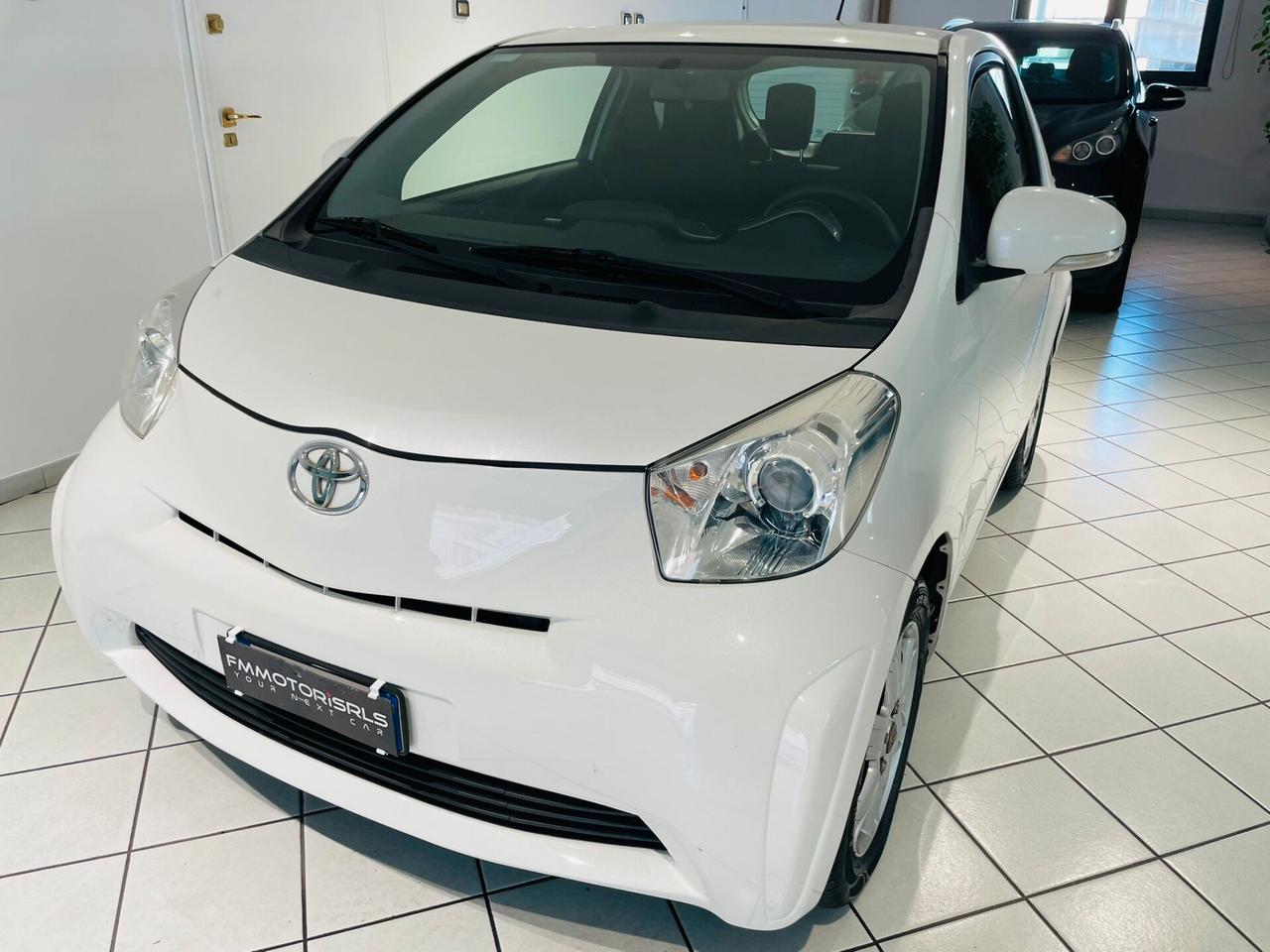 Toyota iQ 1.0 Sol