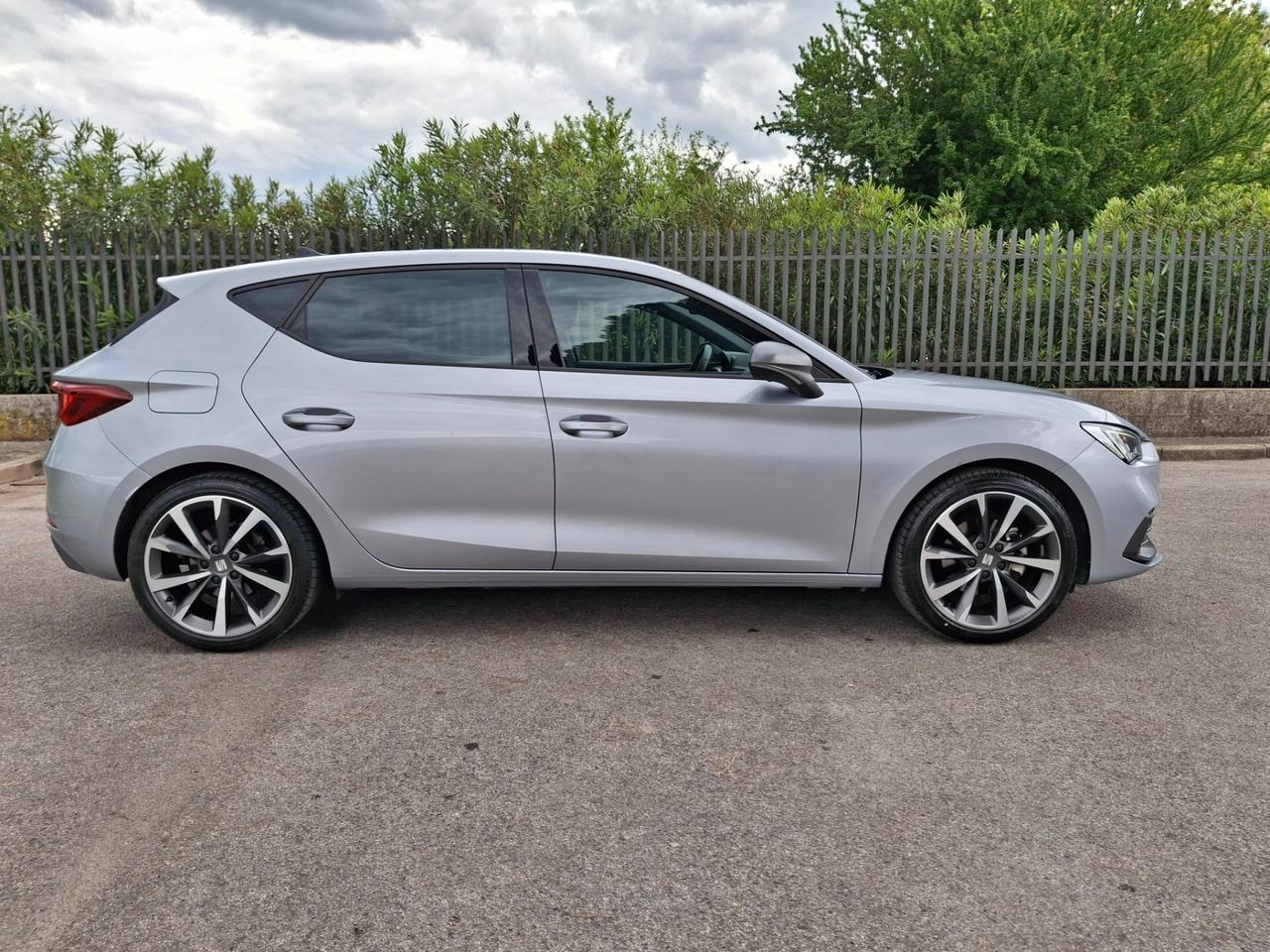 Seat Leon 1.5 TSI 150 CV FR - 13.500 KM CERTIFICATI