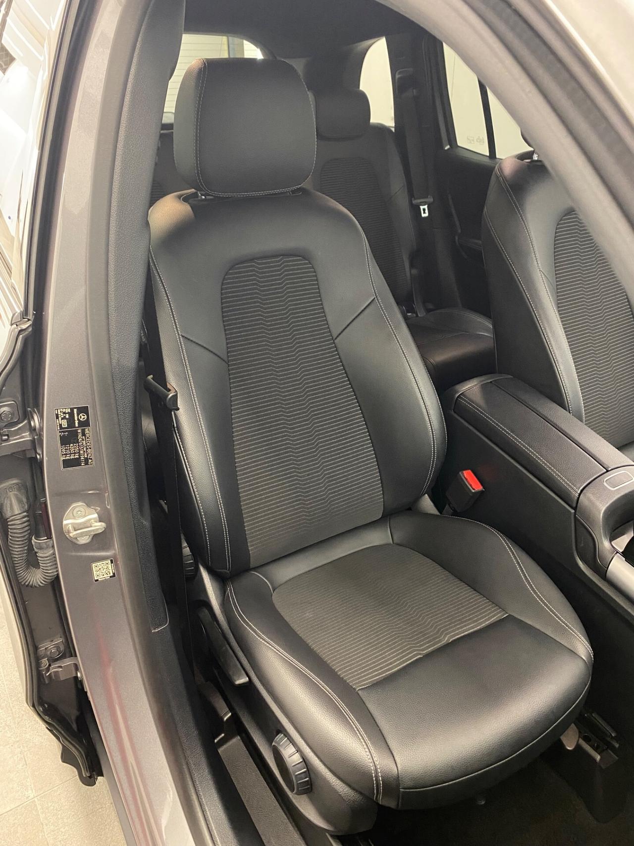 Mercedes-benz GLB 220 d Automatic 4Matic Sport Plus