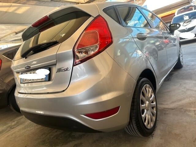FORD FIESTA 1,5 DIESEL 11/2013