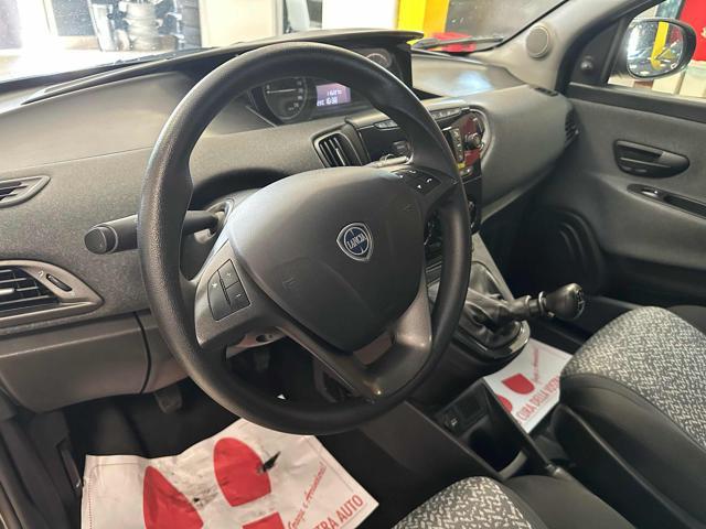 LANCIA Ypsilon 1.0 5 porte S&S Hybrid