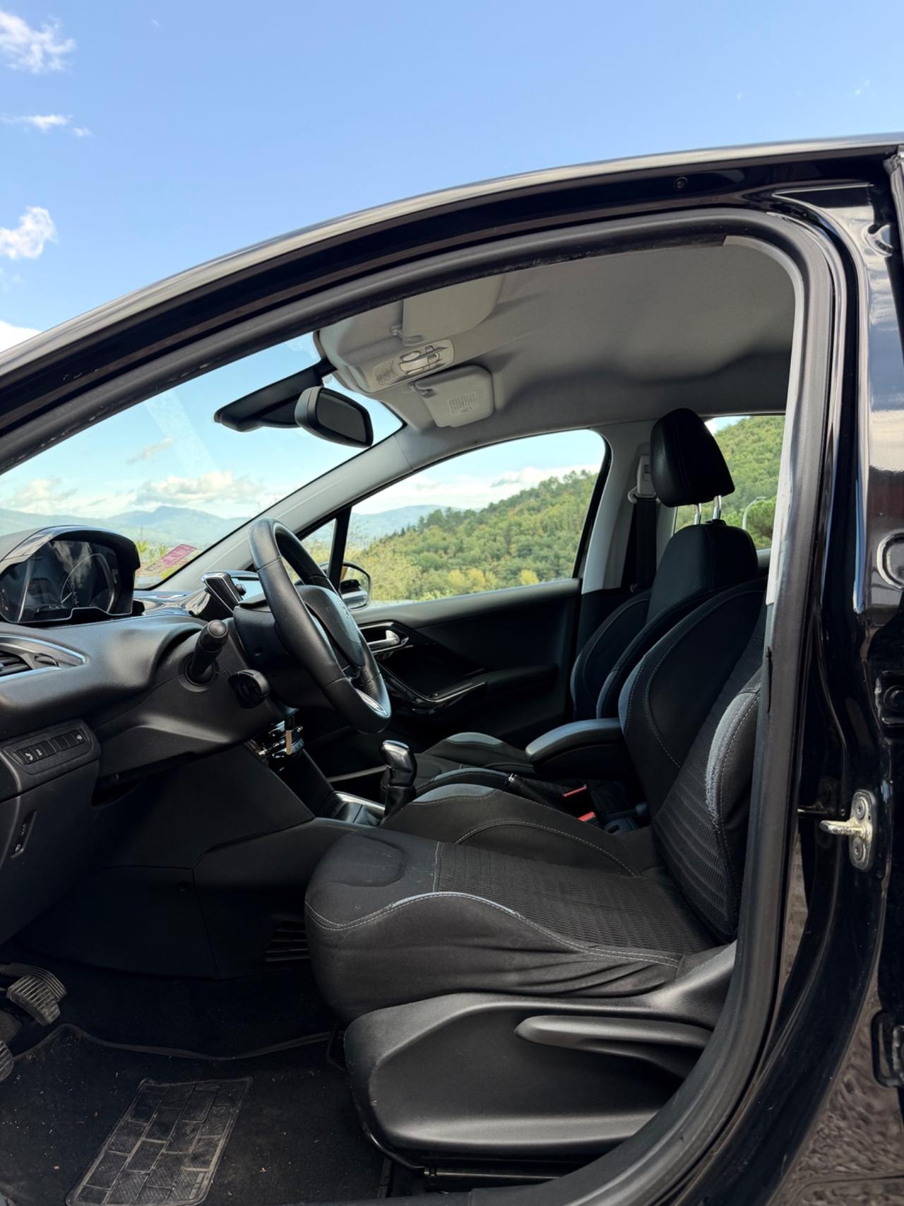 Peugeot 208 1.4 HDi 68 CV 5 porte Active