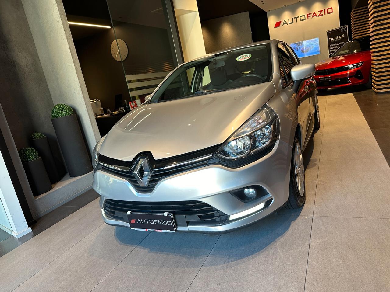 Renault Clio dCi 8V 90 CV 5 porte Zen