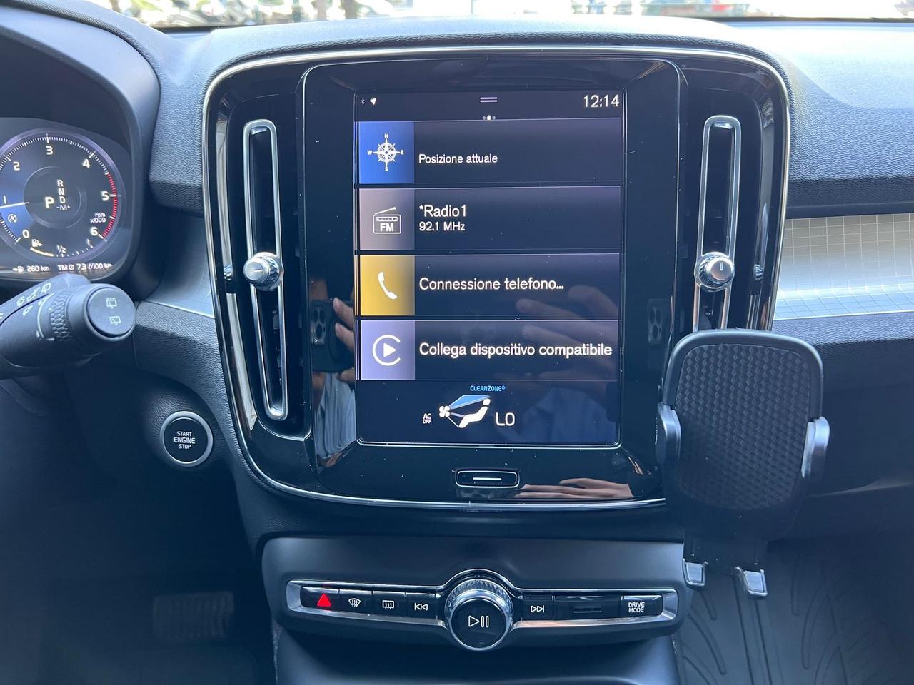 Volvo XC40 Momentum Pro D3 #6864