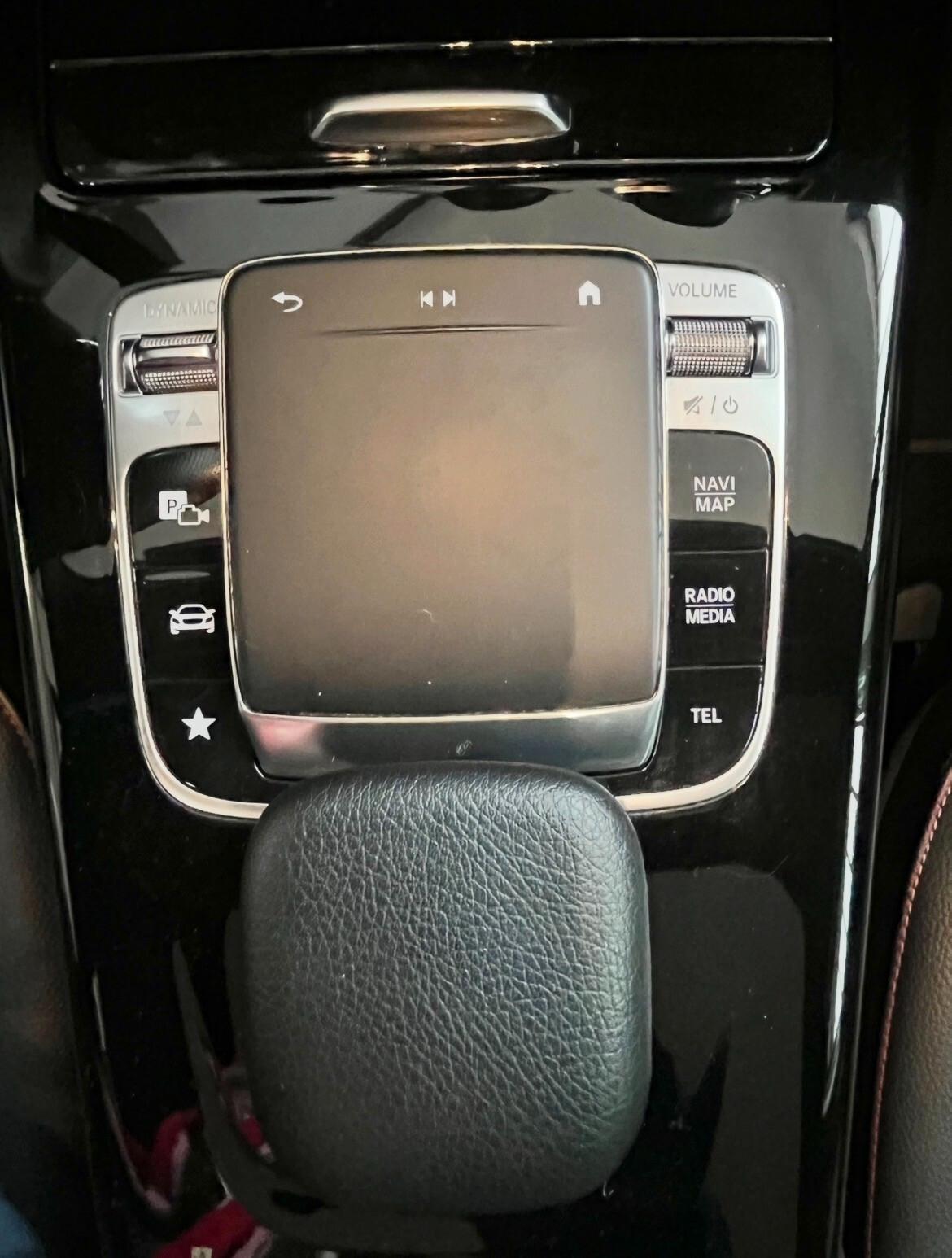 MERCEDES CLASSE A 1.6 TDI 116CV Sport Extra Cambio automatico Navi Cerchi AMG Pelle Alcantara allestimento AMG OK NEOPATENTATI