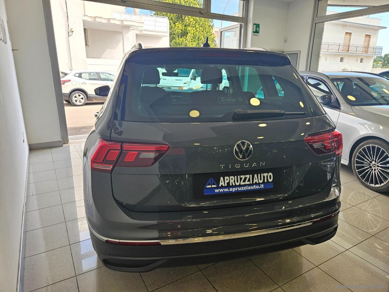 VOLKSWAGEN Tiguan 2.0 TDI 150CV SCR DSG Life