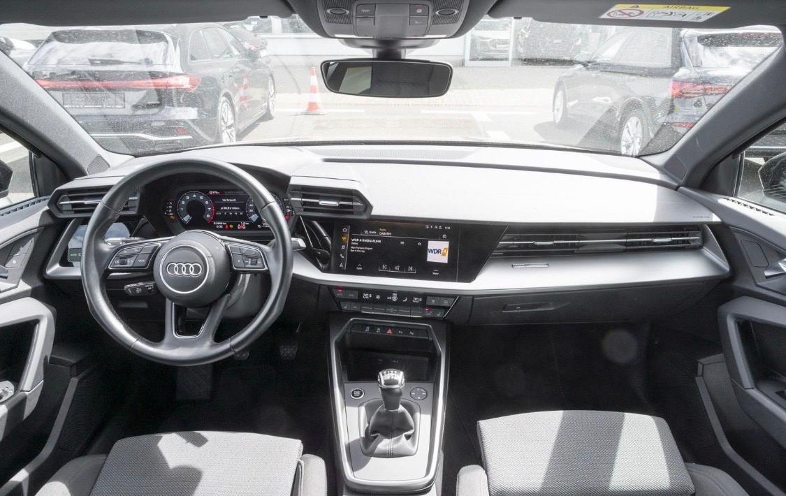 Audi A3 SPB 30 TFSI Business Advanced