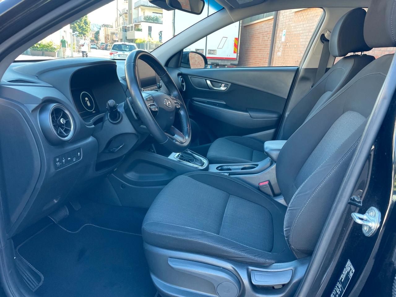 Hyundai Kona 1.6 HYBRID XLINE AUTOMATICA Safety Pack- TAGLIANDI UFFICIALI