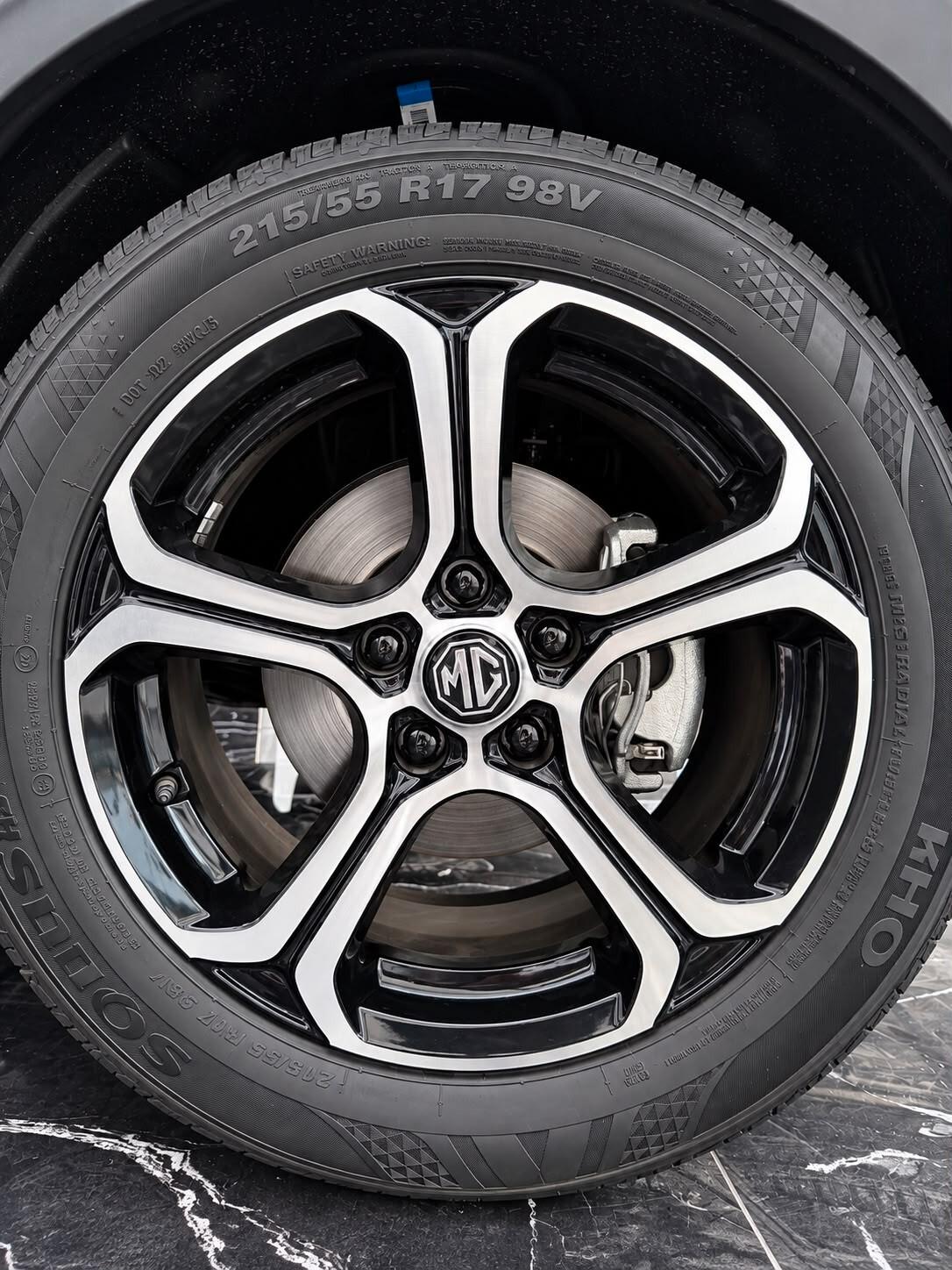 Mg ZS 1.5 Benzina 115 cv Comfort