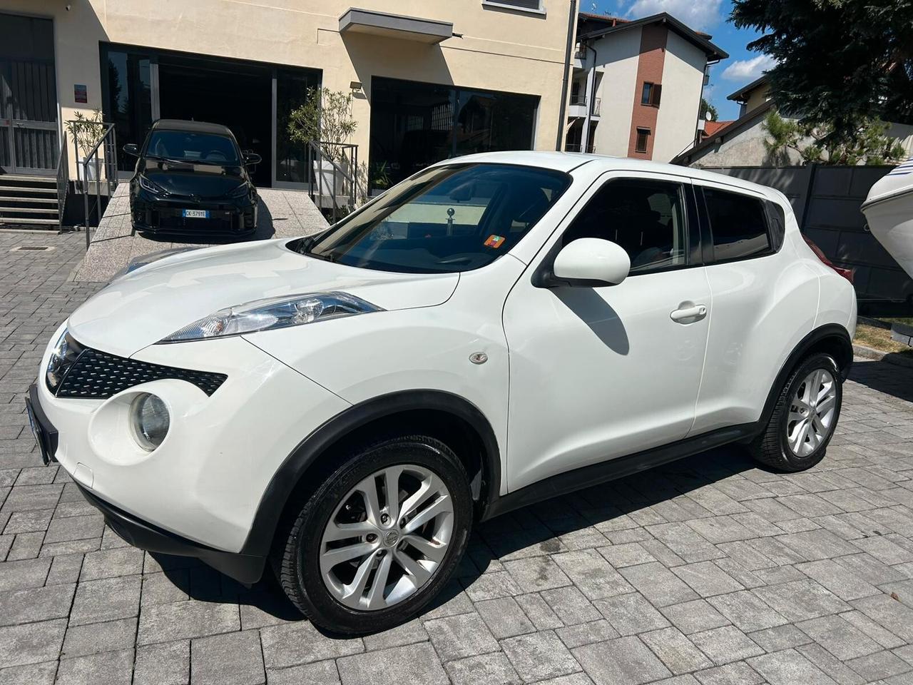 Nissan Juke 1.6 Benzina Tekna
