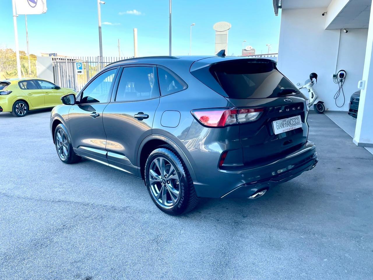 Ford Kuga 2.0 EcoBlue 120 CV A8 ST-Line