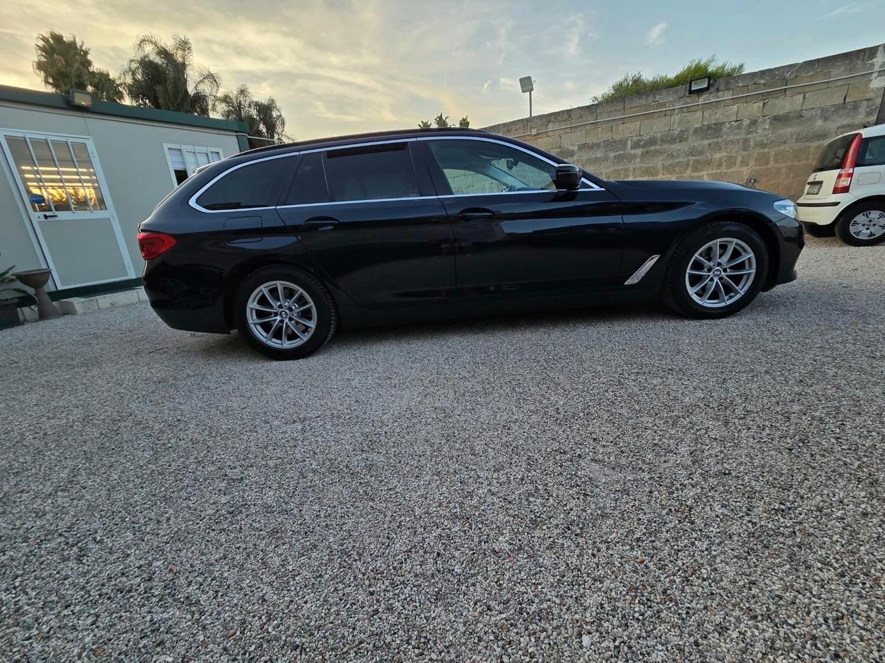 Bmw 520d Touring Business iva esposta 1 proprietario