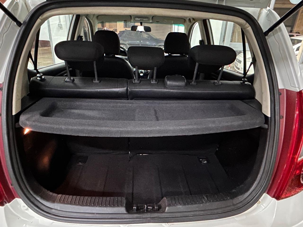 Hyundai i10 1.1 12V Fiorucci Soft Top