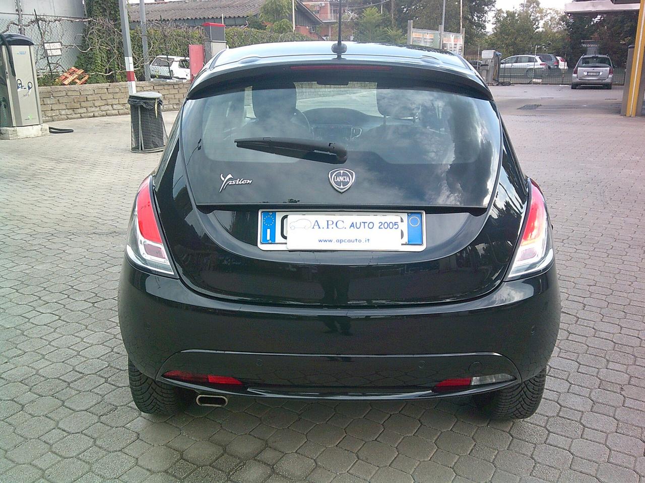 Lancia Ypsilon 1.2 69 CV 5 porte S&S Gold