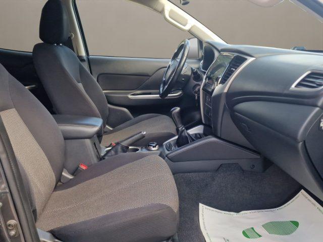 MITSUBISHI L200 2.3 D Club Cab 4x4 Easy Select Invite Connect